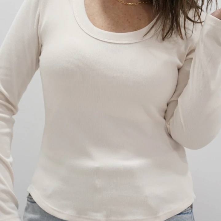 Polera Isidora Crudo 2