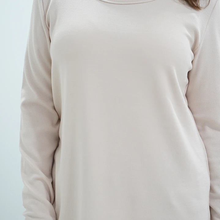 Polera Lola Cruda 2