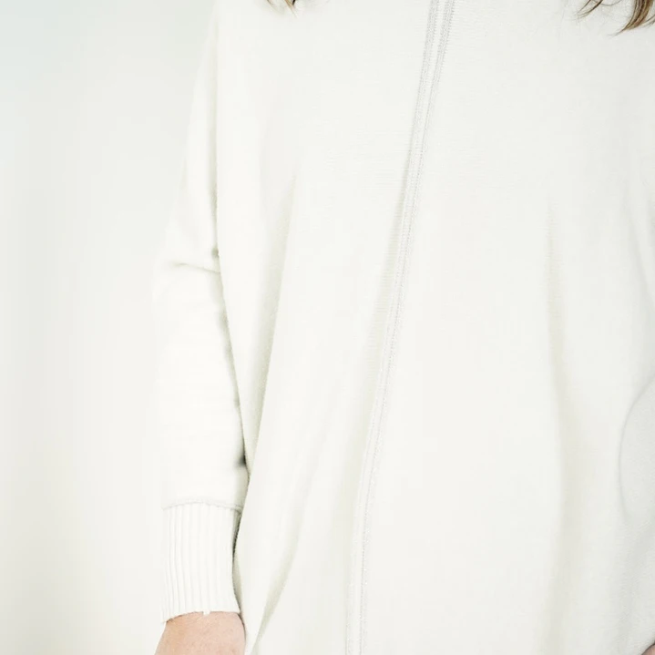 Sweater Alma Crudo 2