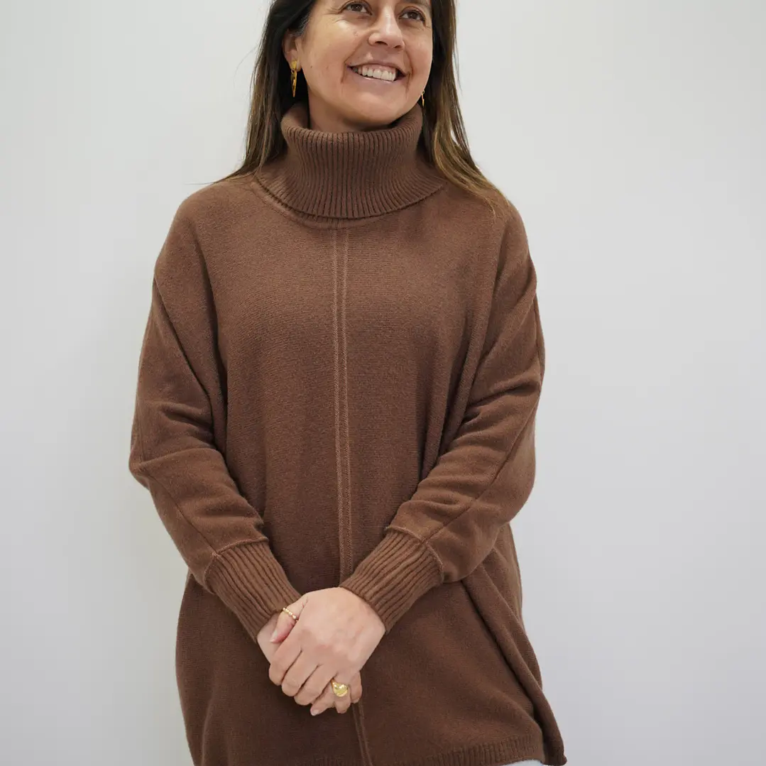 Sweater Alma Chocolate 1