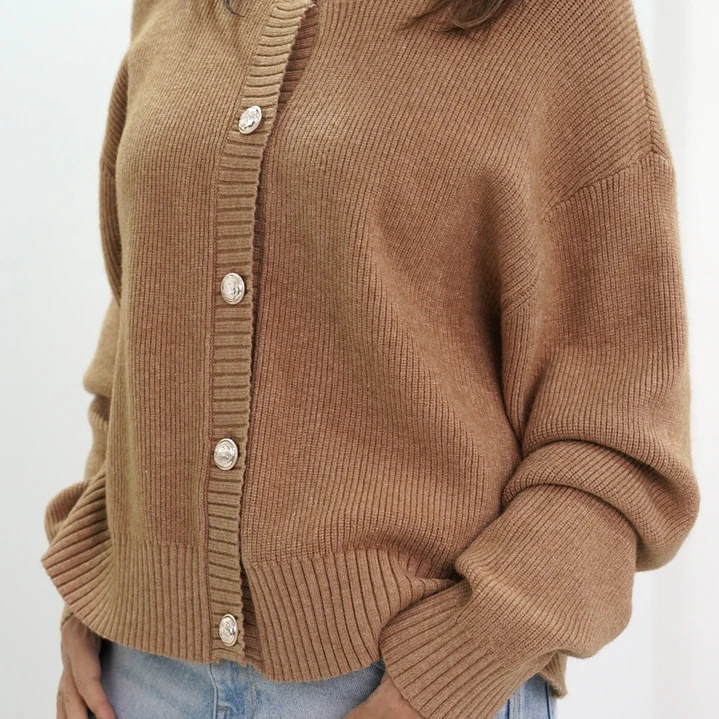 Chaleco Vicenta Camel 2