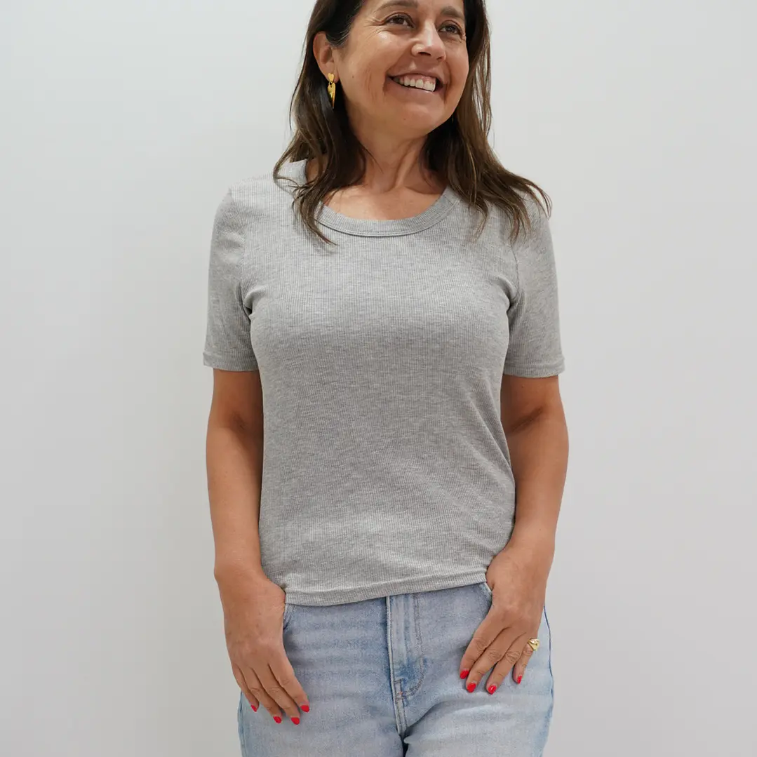 Polera Calo Gris 1