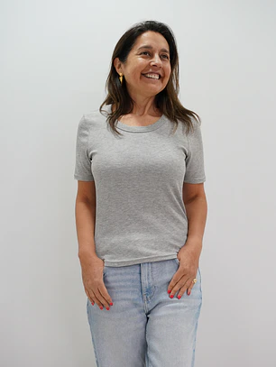 Polera Calo Gris