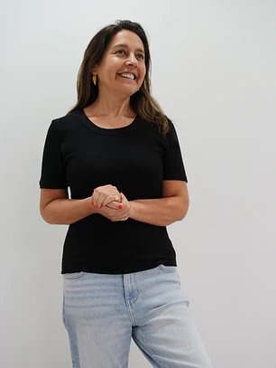 Polera Calo Negra