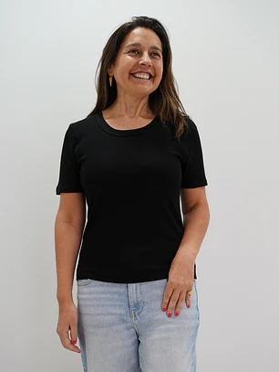 Polera Calo Negra