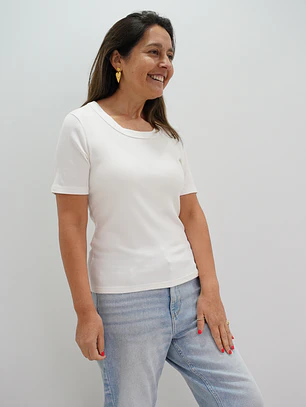 Polera Calo Blanca