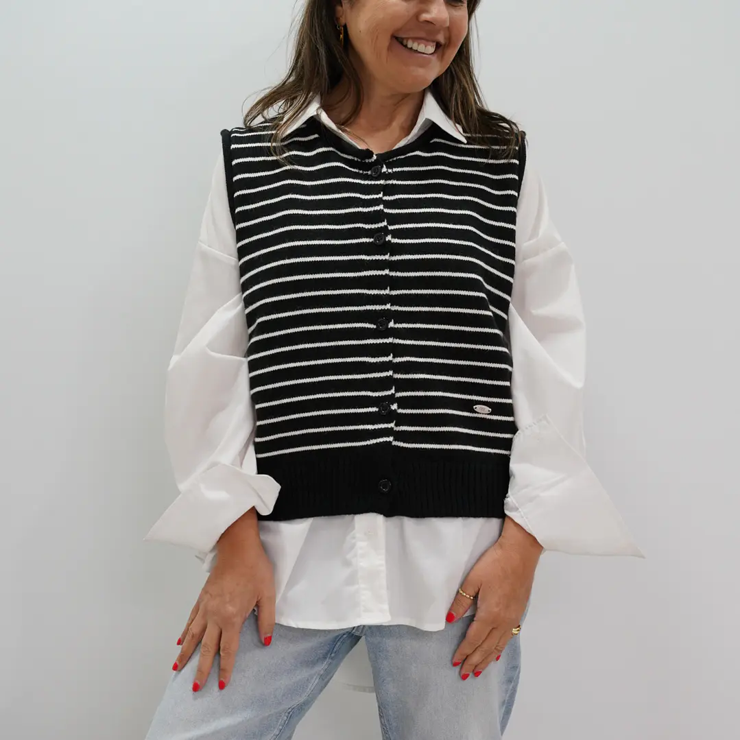 Chaleco Rebeca Negro 1