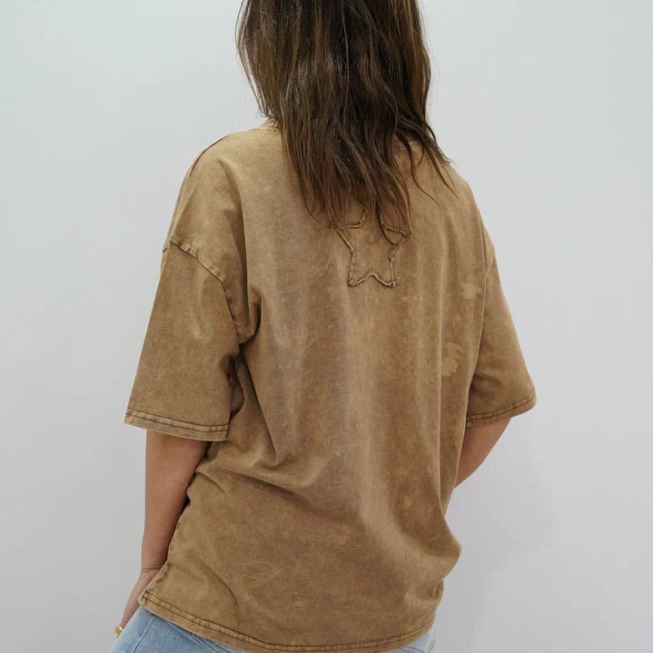 Polera Estrella Camel 3