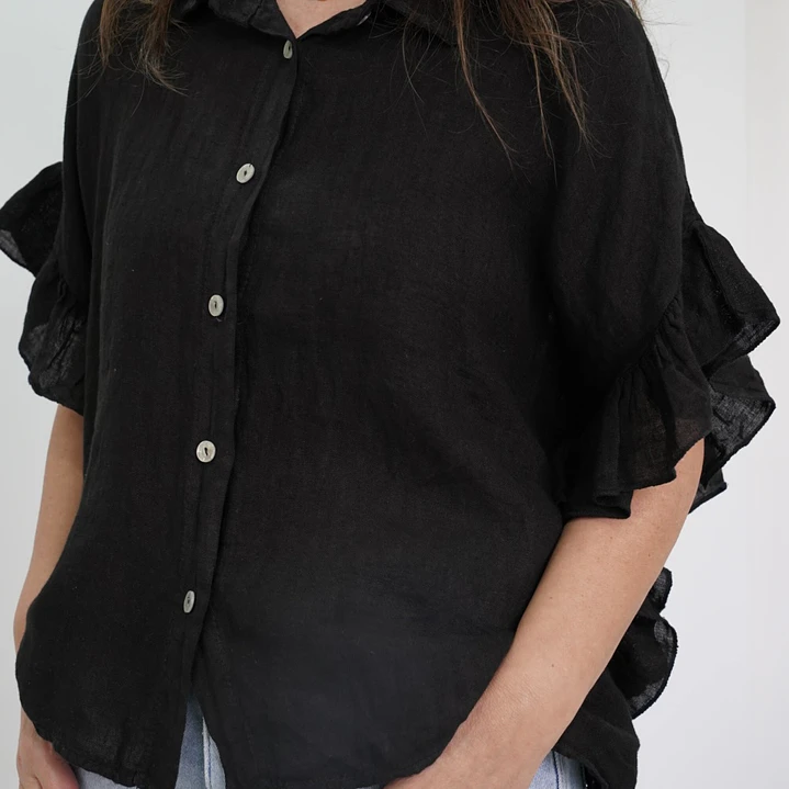 Blusa Blanca Negra 2