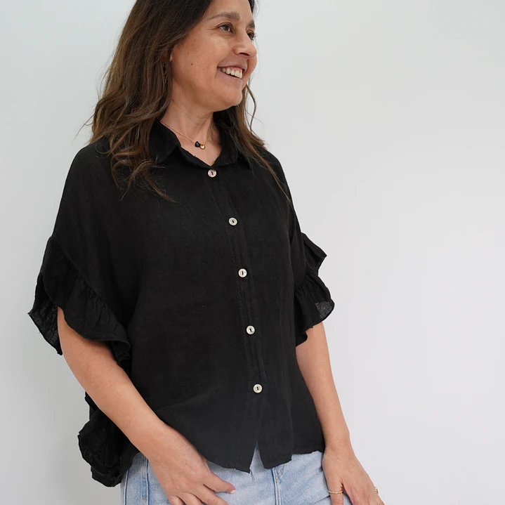 Blusa Blanca Negra 3