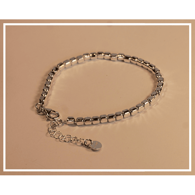 Pulsera de plata mostacilla cuadrada