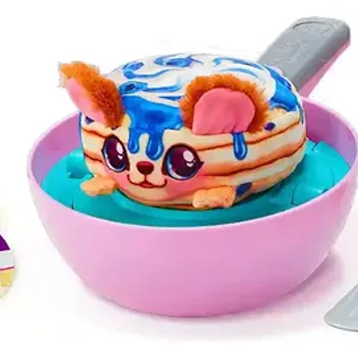 Cookeez Makery Pancake Treatz Voltea El Sarten Peluche Color Violeta 8