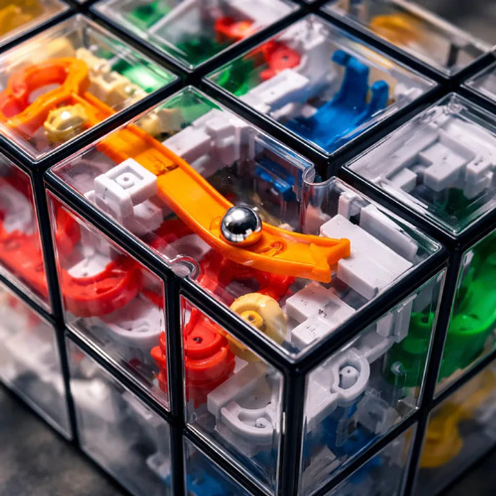 Juego De Mesa Spin Master Games 3x3 Rubik's Perplexus Fusion 7