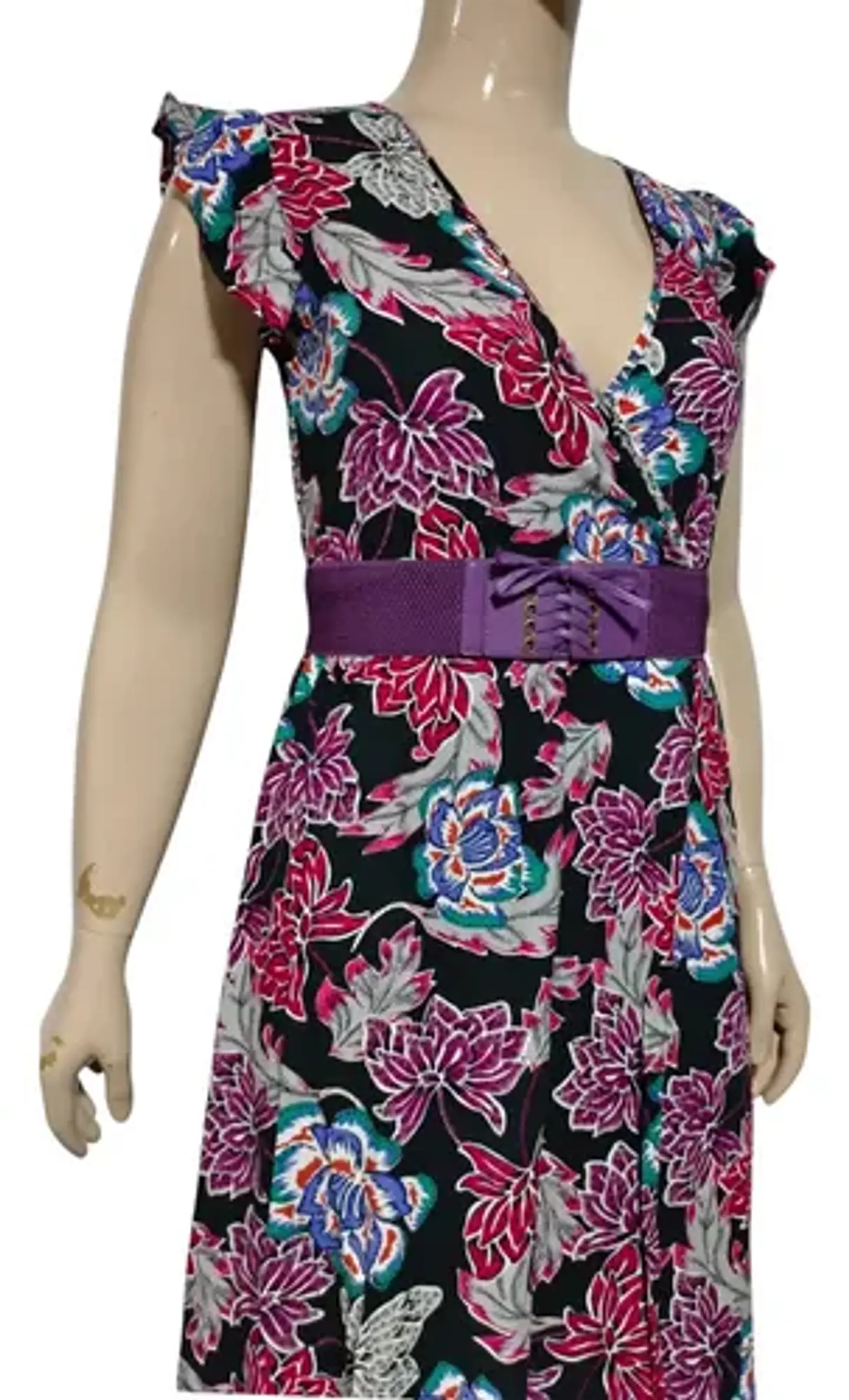 Maxi Vestido Tatienne Escote Cruzado Con Cinturón - Talla M 6