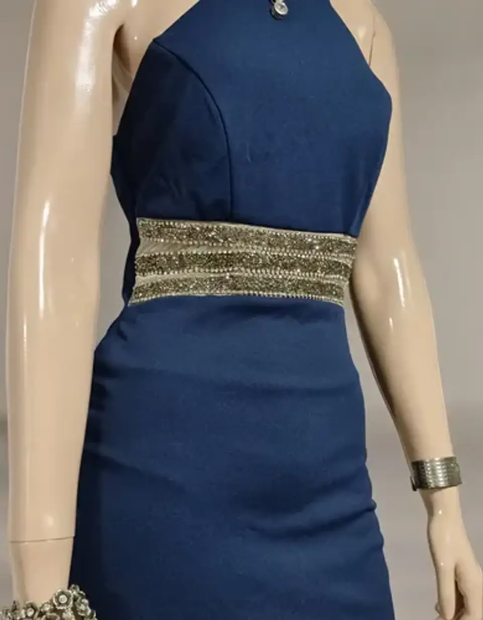 Vestido De Fiesta Corto Cuello Halter Cintura Strass - Talla S 4