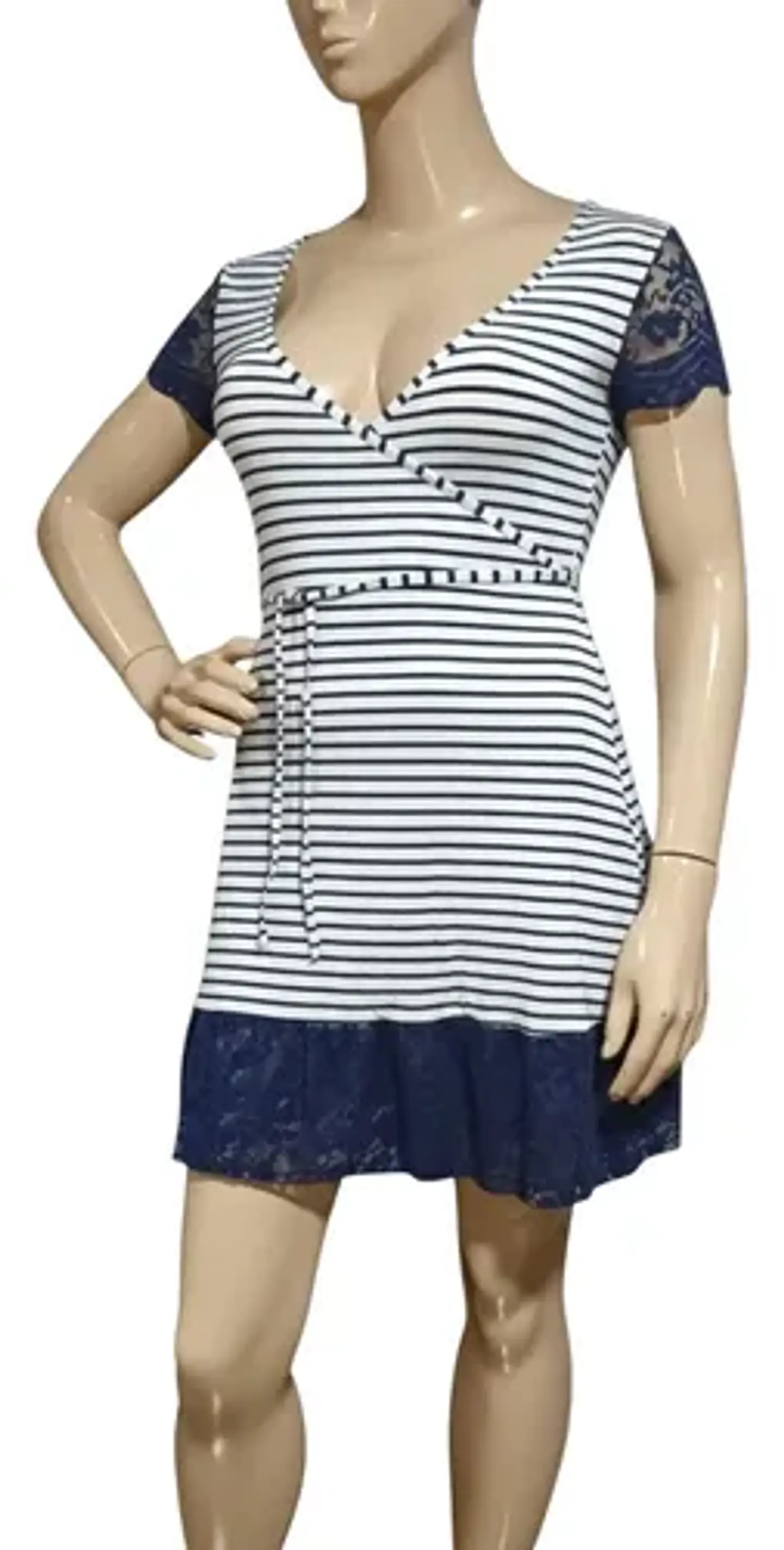 Vestido Cruzado Didi A Rayas Azules Blancas Y Encaje Talla M 3
