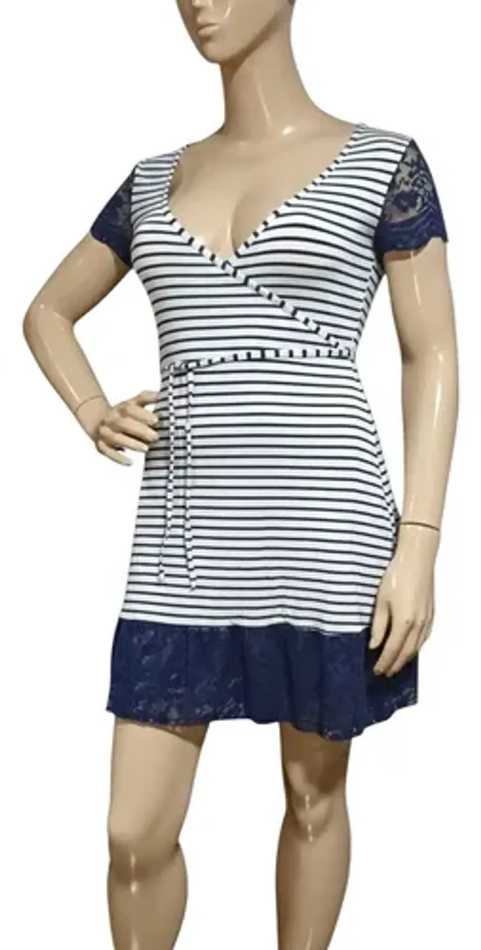 Vestido Cruzado Didi A Rayas Azules Blancas Y Encaje Talla M 3