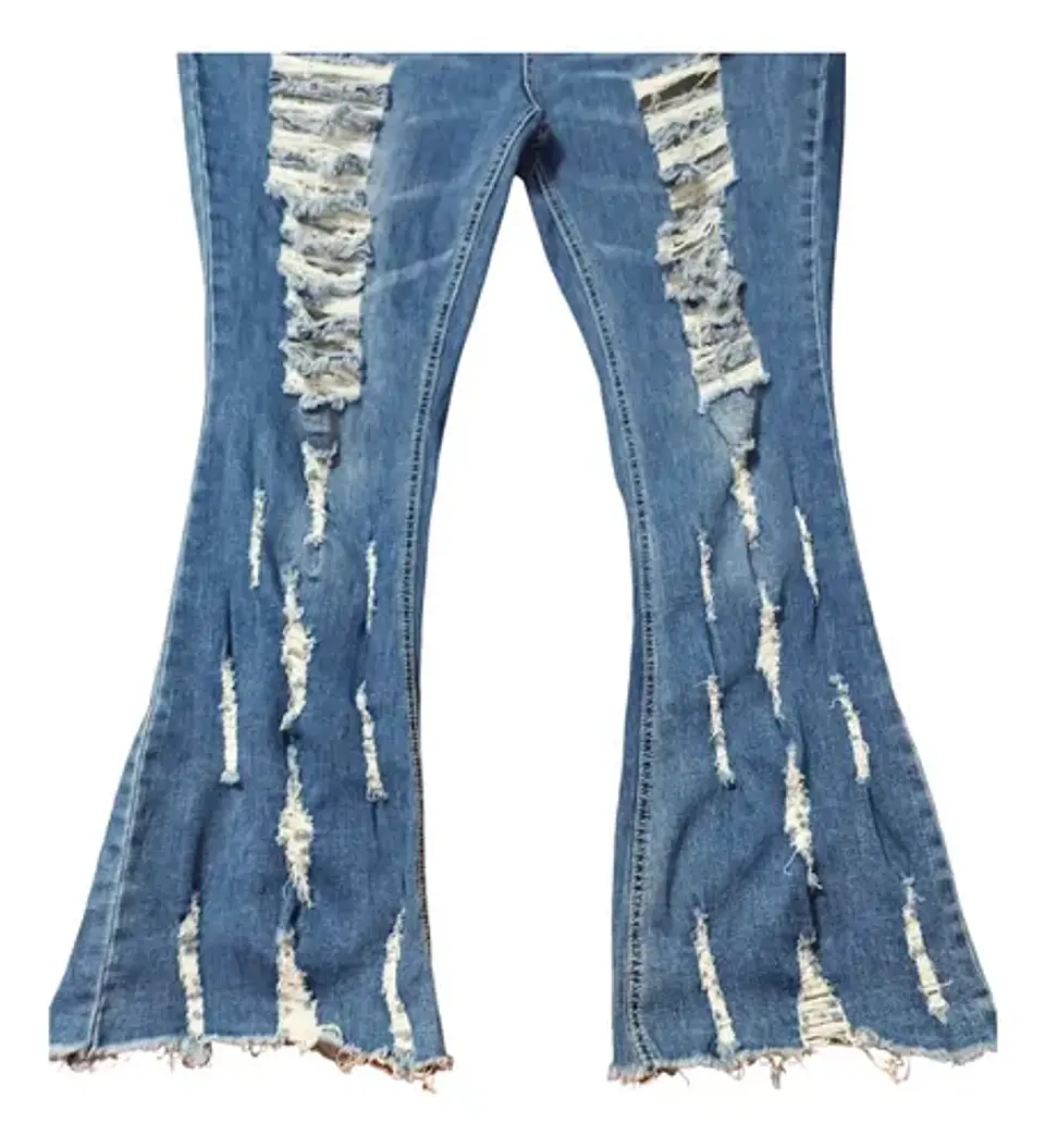 Jeans Rasgados Bootcut Ashley Stewart - Talla 56 4