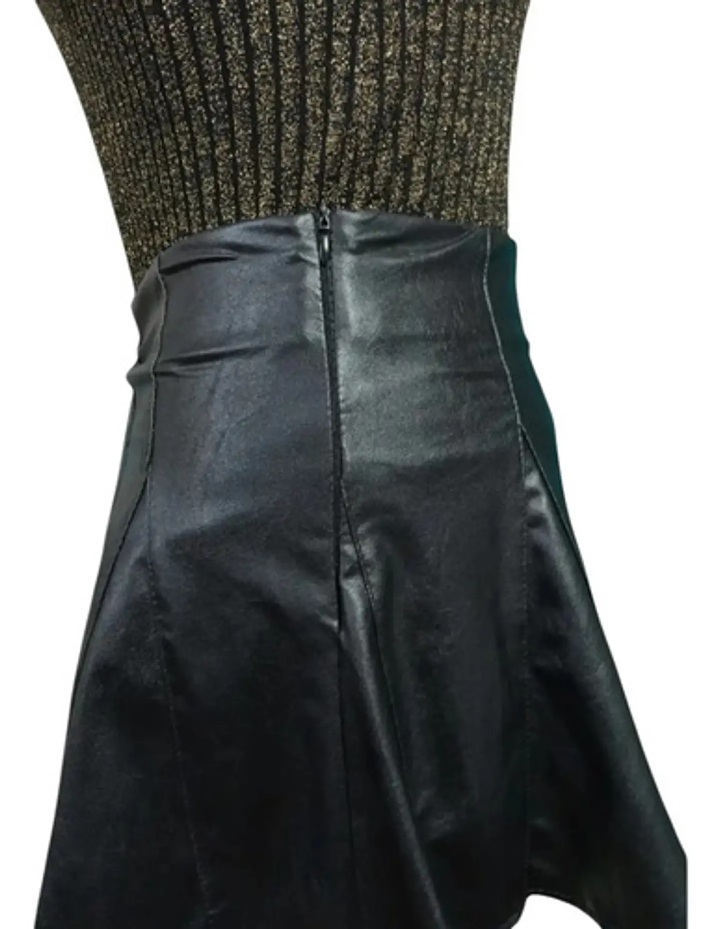 Mini Falda Negra De Cuero Sintético Con Vuelos - Talla M 7