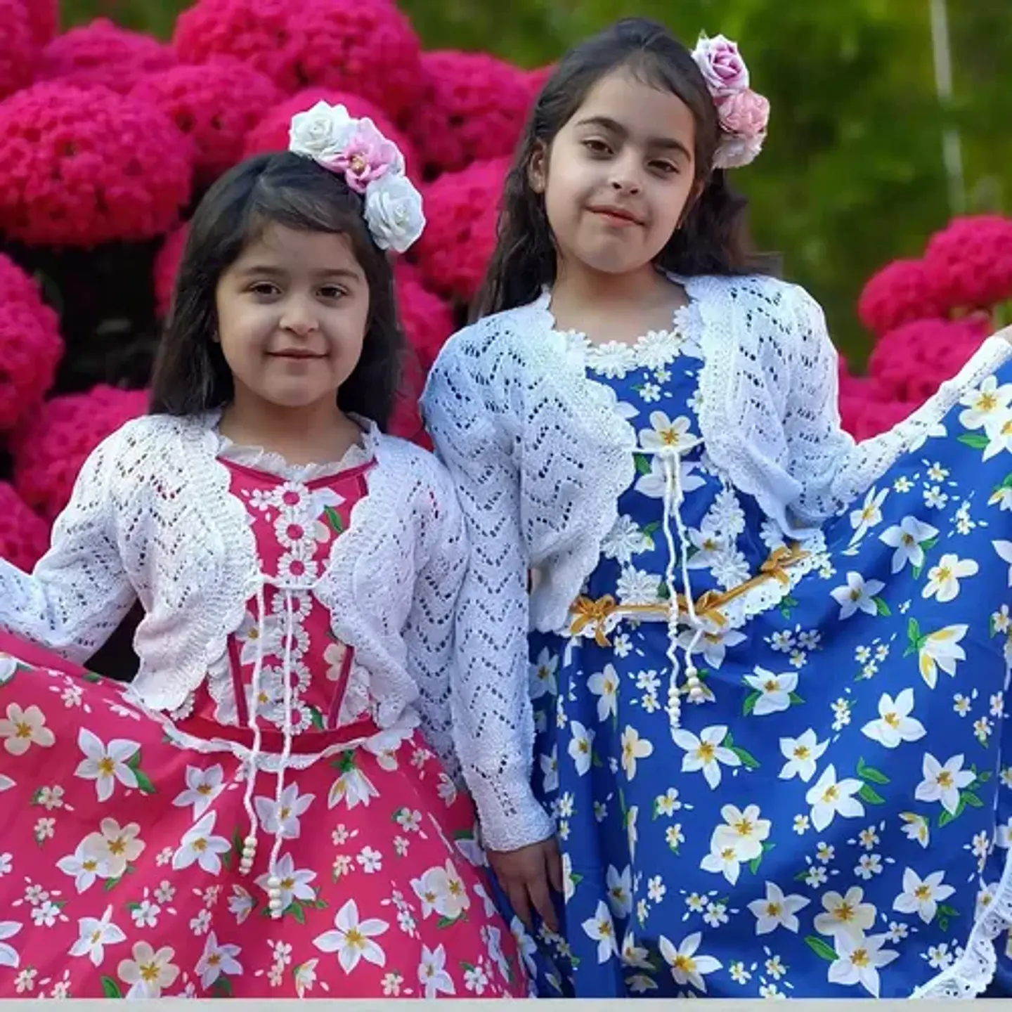 Bolero de Hilo Tejido A Mano Para Vestidos de Huasitas Niñas 3