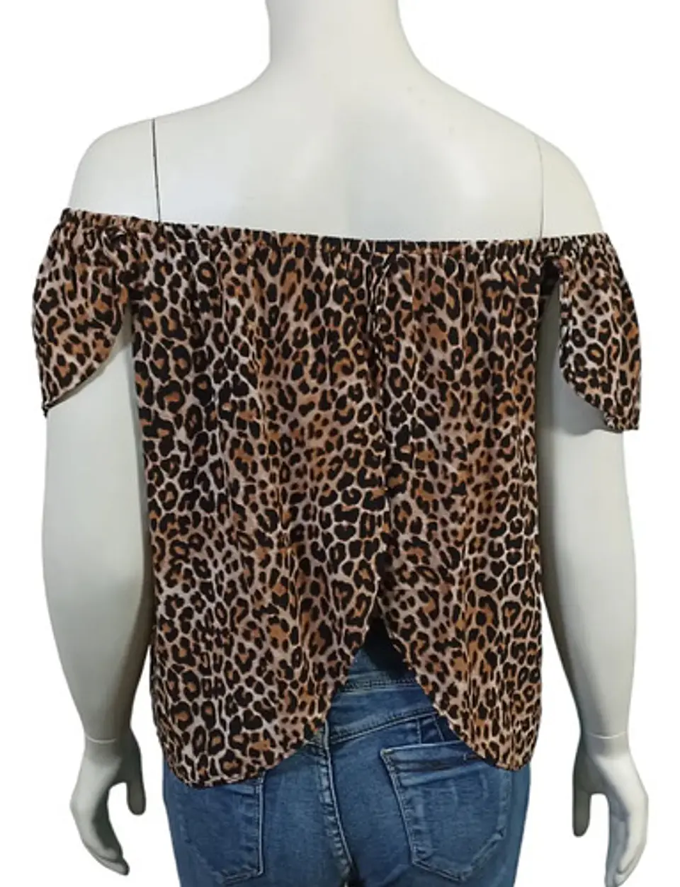Blusa Leopardo Mossimo Hombros Descubiertos - Talla M 4