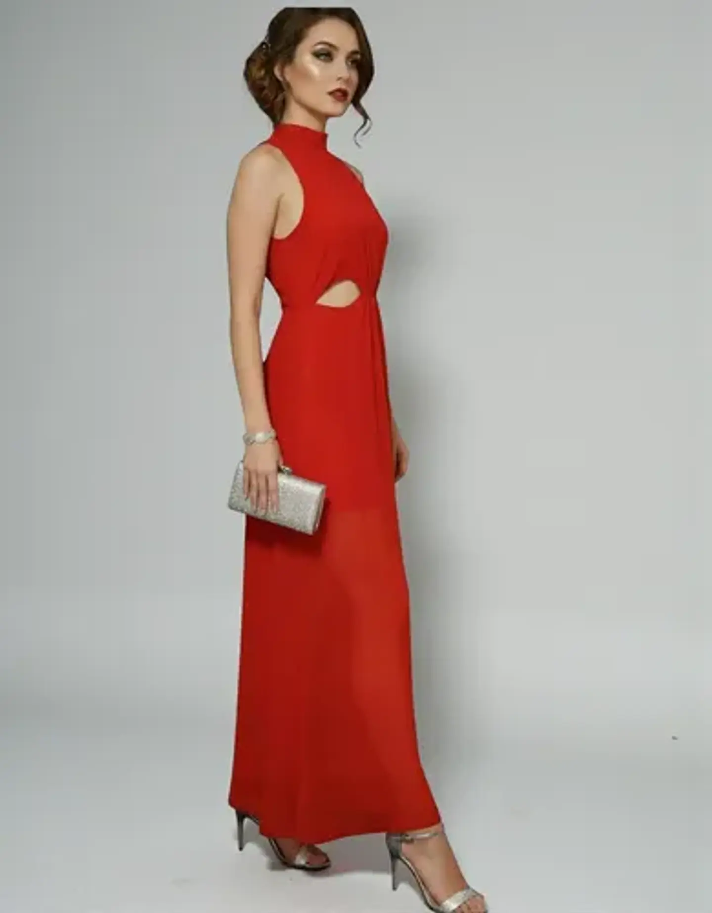 Vestido Rojo De Fiesta - Noche  Con Aberturas Y Cuello Alto 2