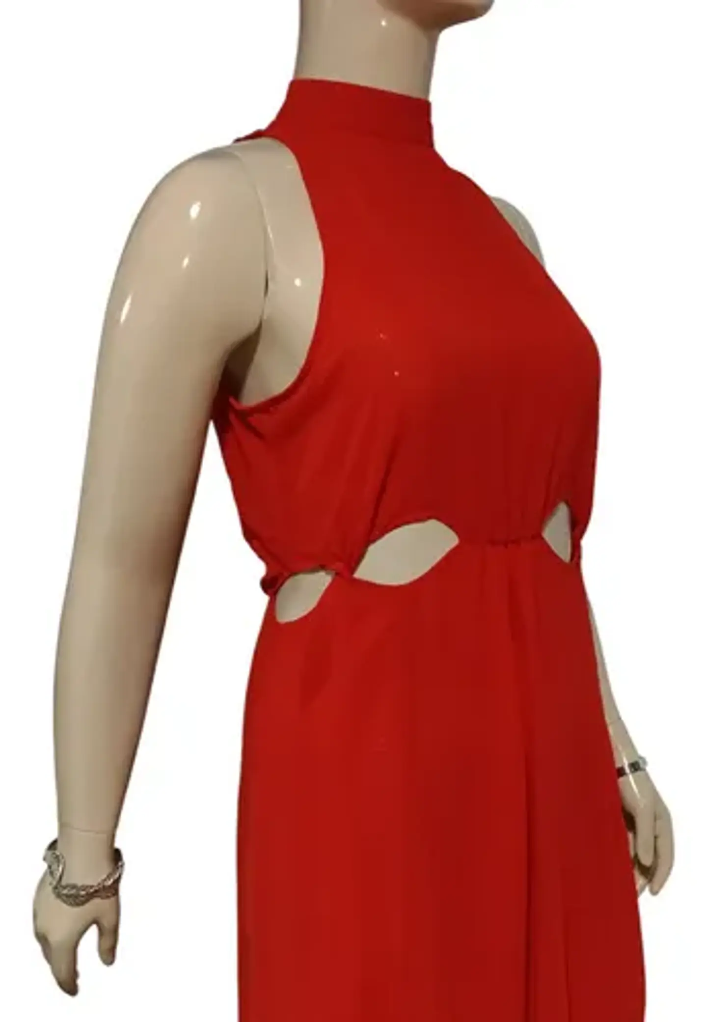 Vestido Rojo De Fiesta - Noche  Con Aberturas Y Cuello Alto 4