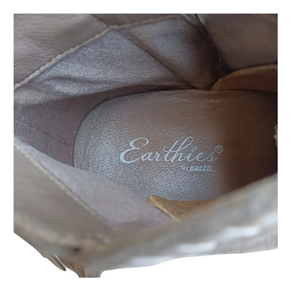 Botín Earthies Cuero Gamuza Y Flecos Talla 36.5 - Sin Uso 7