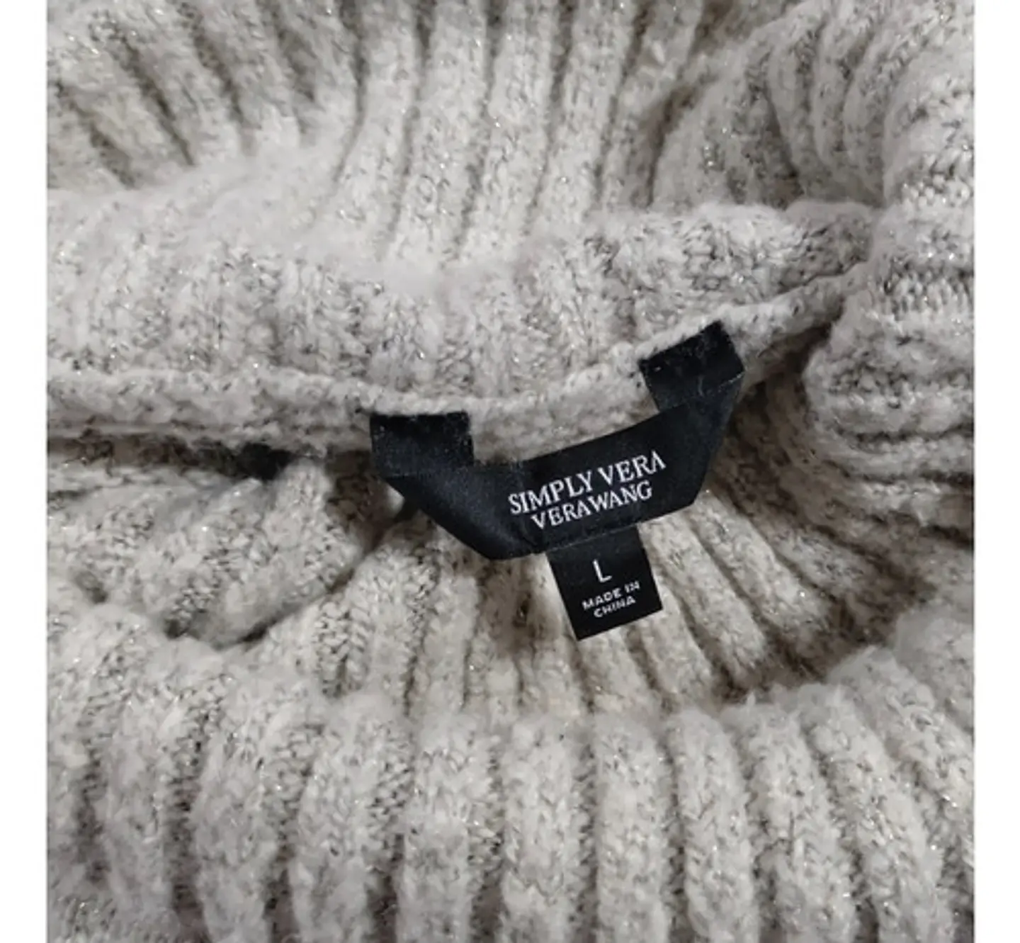 Sweater De Cuello Alto Vera Wang Gris Con Brillos - Talla L 11