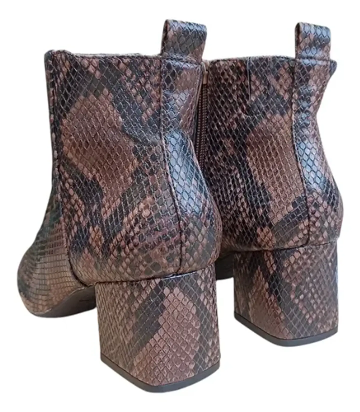 Botín Cuero Piton Con Punta Y Tacón Cuadrado - Talla 38 7