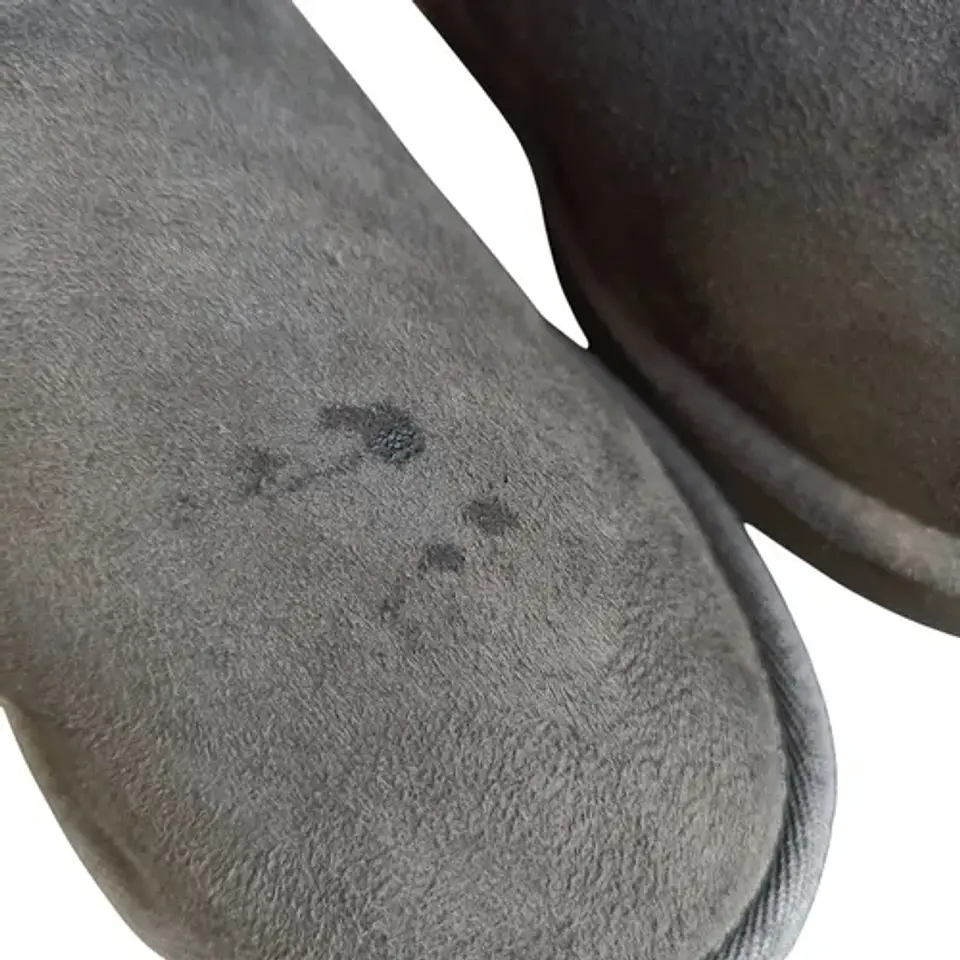 Botas UGG Modelo Classic Tall Gris - Talla 36.5 / 37 7