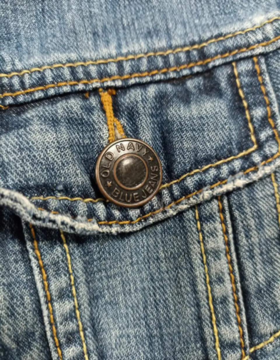 Chaqueta de Mezclilla con Parches de Lentejuelas - Talla S 9