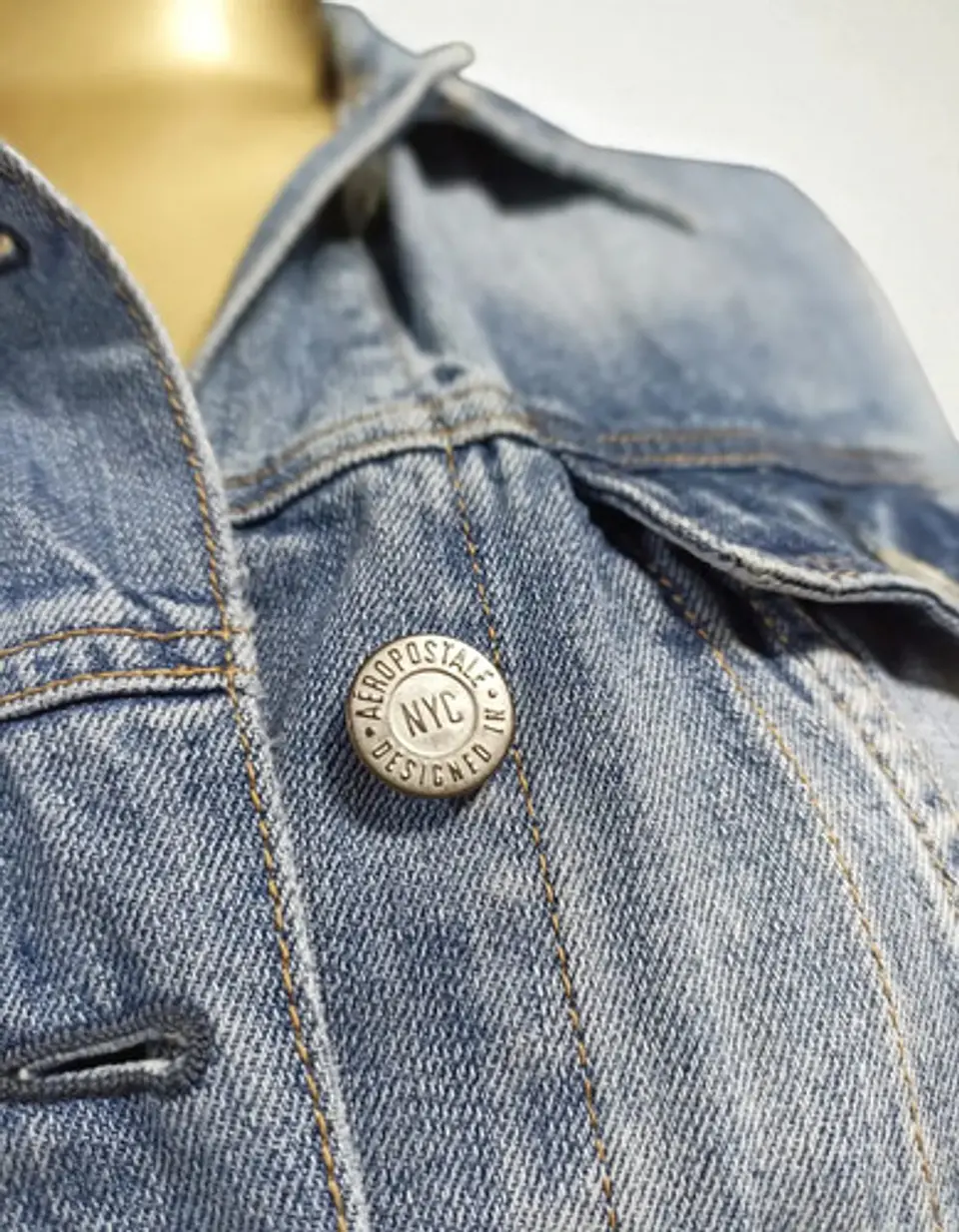 Chaqueta de Mezclilla Con Ojo Turco de Lentejuelas Unisex - Talla L 10
