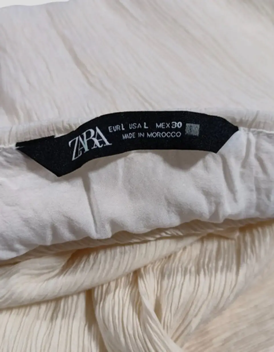 Vestido Zara Midi  Con Tajo Lateral Y Detalle De Cadena 8