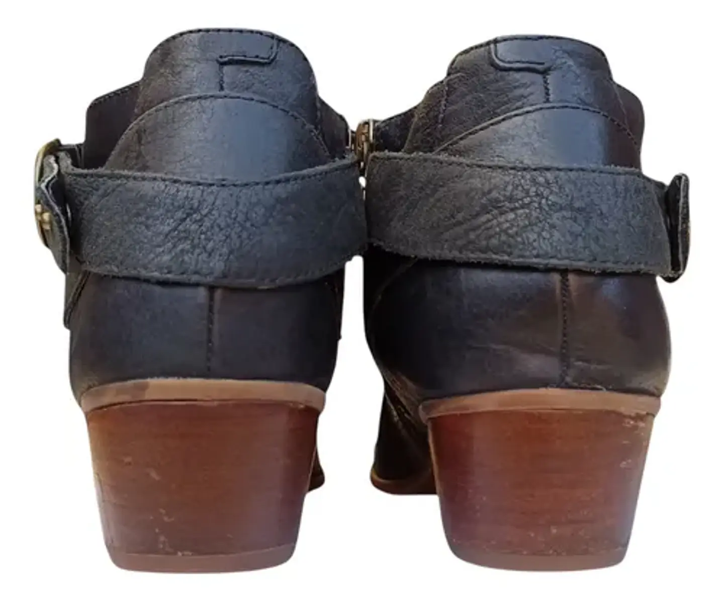 Botín Negro Clarks De Cuero Genuino Con Taco - Talla 38  5