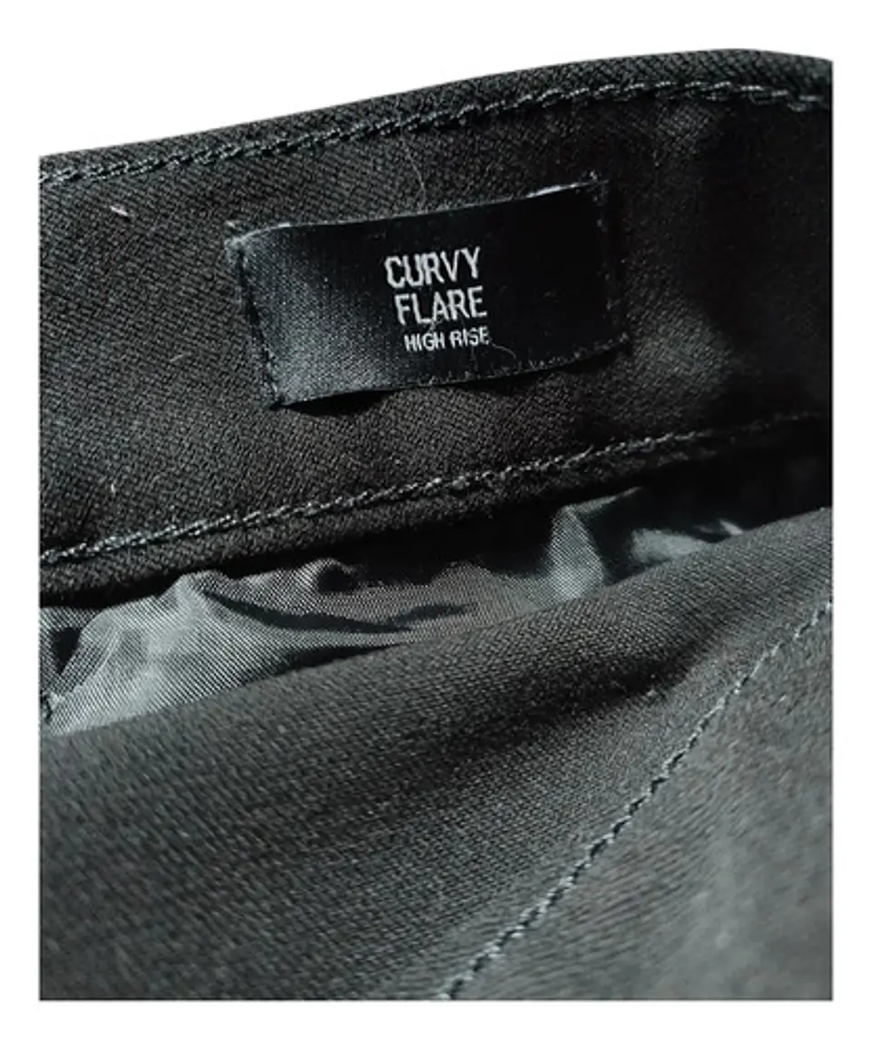 Pantalón Importado Express Curvy High Rise Flare - Talla 36 6