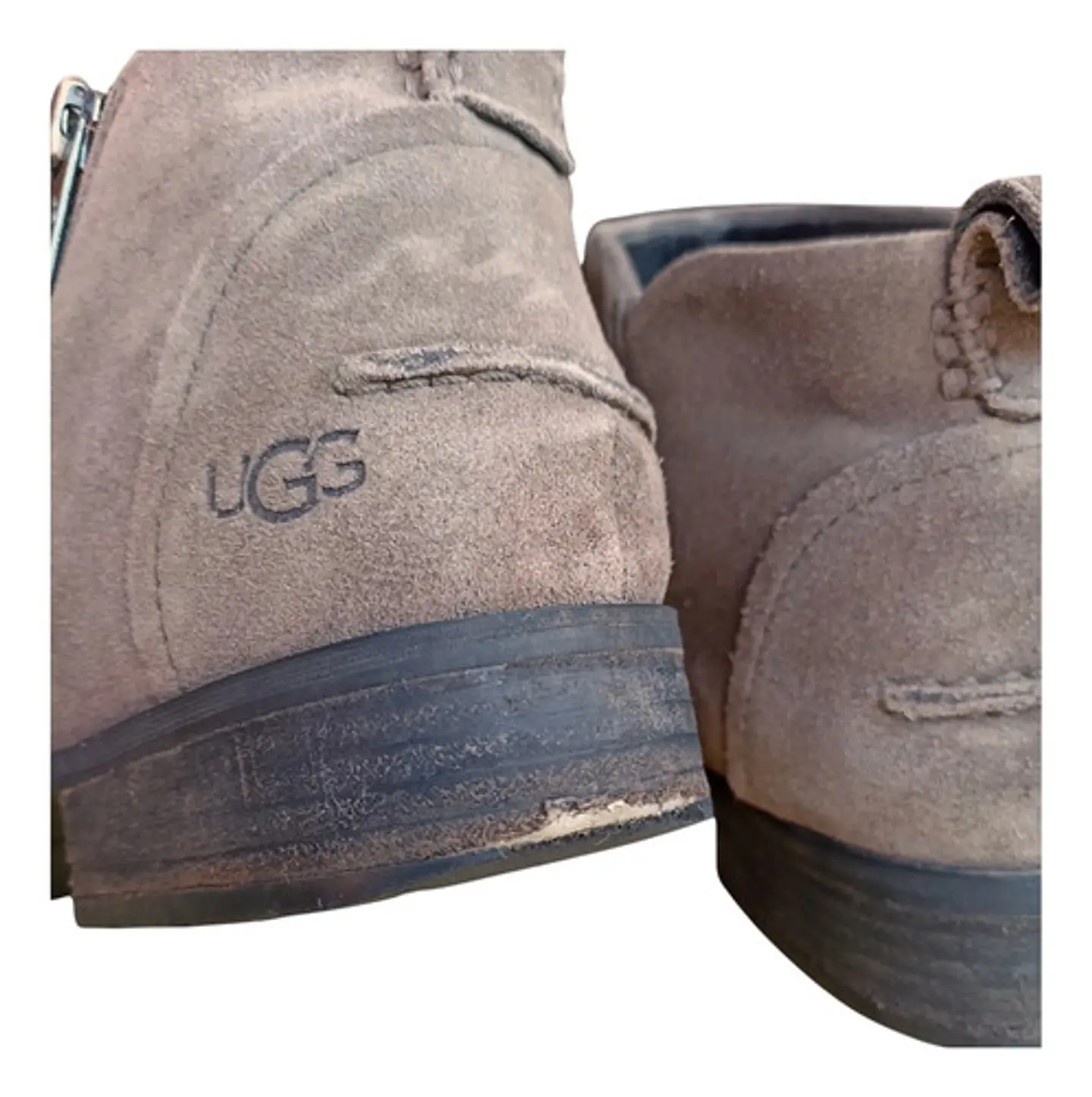 Botín UGG Cuero Gamuza Modelo Auero Waterproof Talla 39.5 9