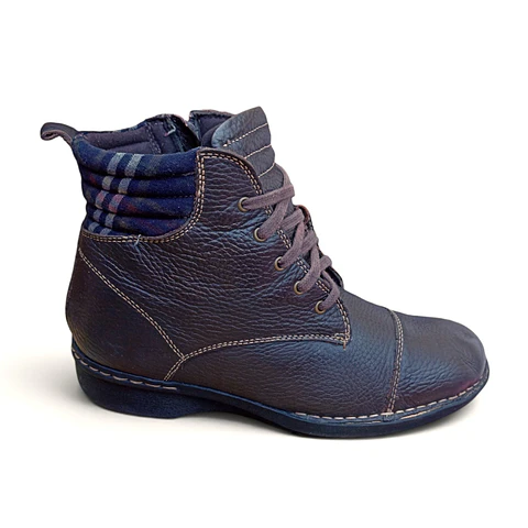 Botín Clarks Whistle Bea 100% Cuero Mujer - Talla 38
