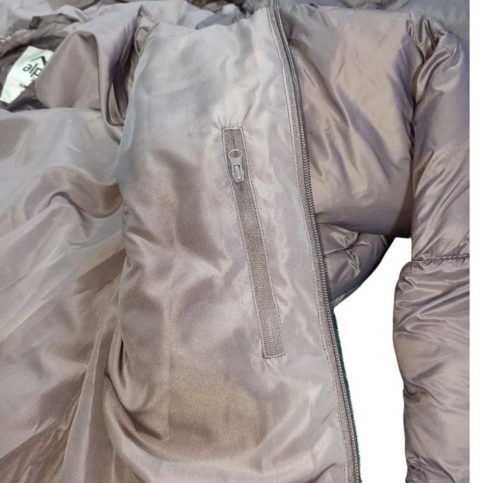 Parka Acolchada Repelente al Agua Talla 10 5