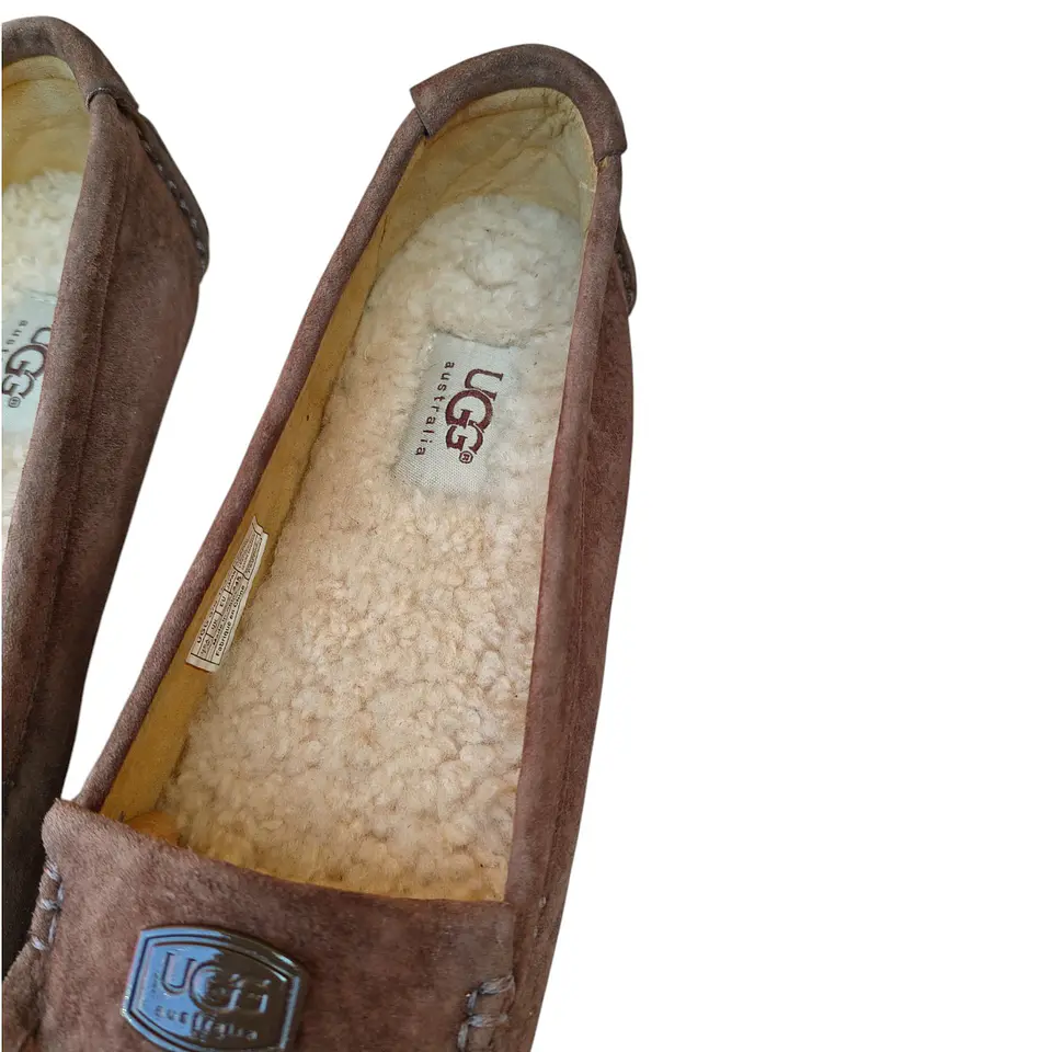 Mocasín Slippers Marca UGG Odyssa - Talla 37.5 7
