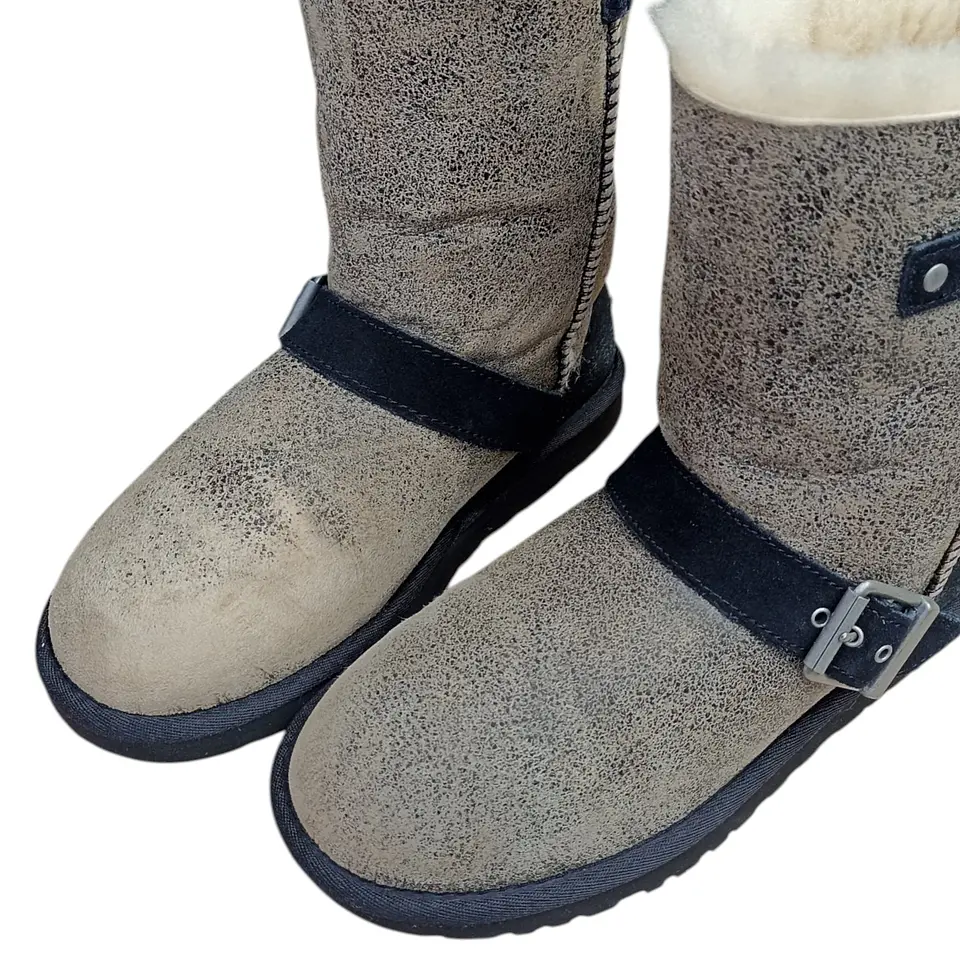 Botas UGG Dylan Cuero Y Forro De Piel De Oveja - Talla 36 7