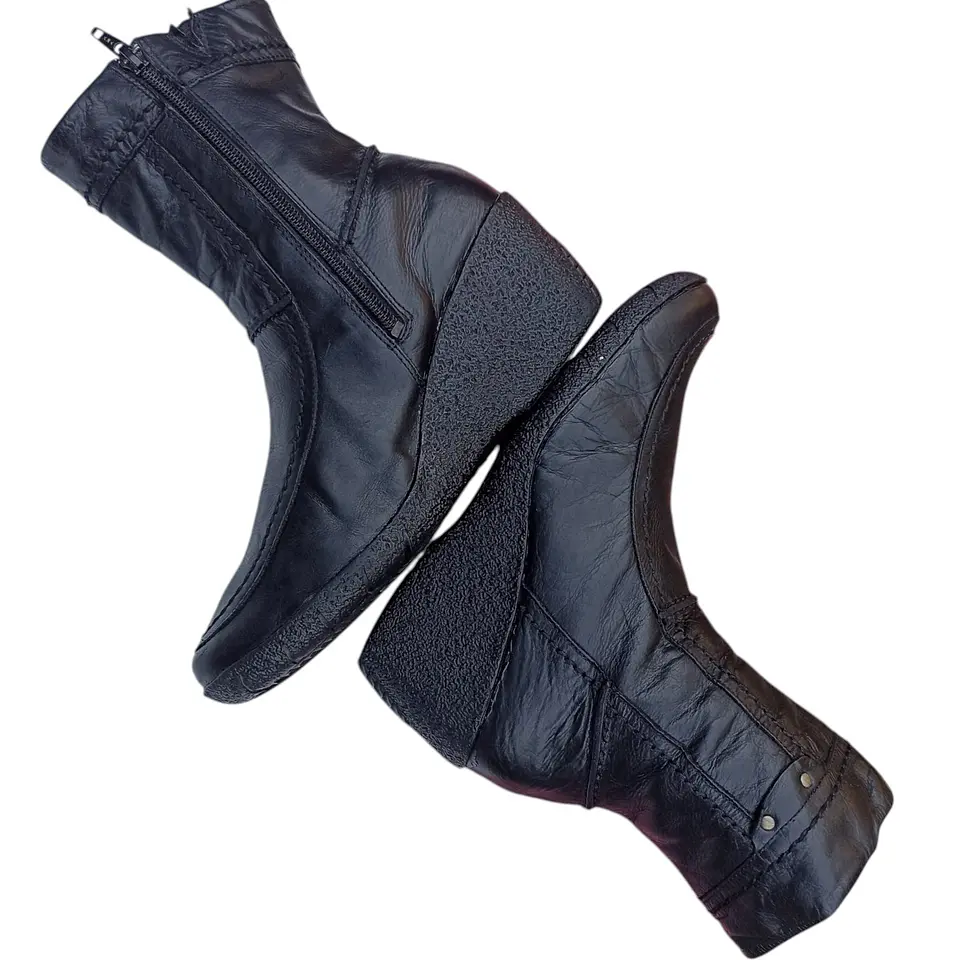 Botín Negro Hush Puppies Media Caña Cuero Genuino - Talla 39 4