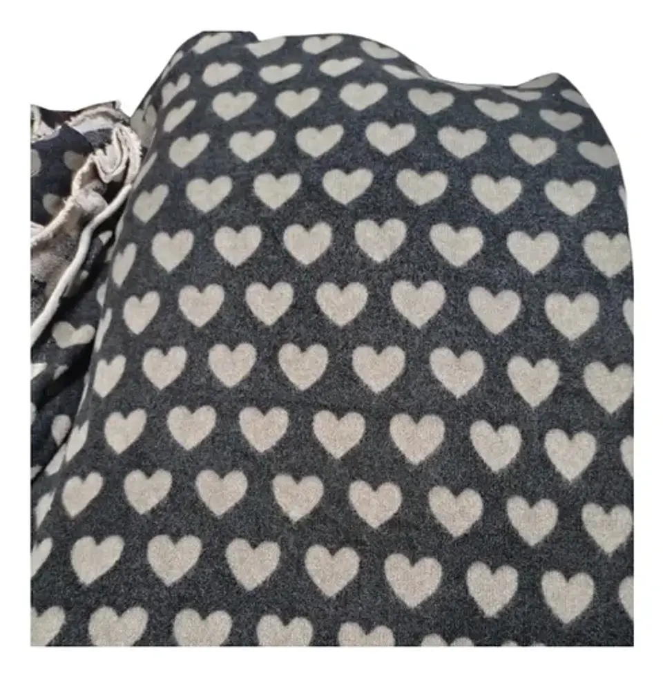 Tela Lanilla Estampada Diseño Corazones - Retazos 2 Metros 1