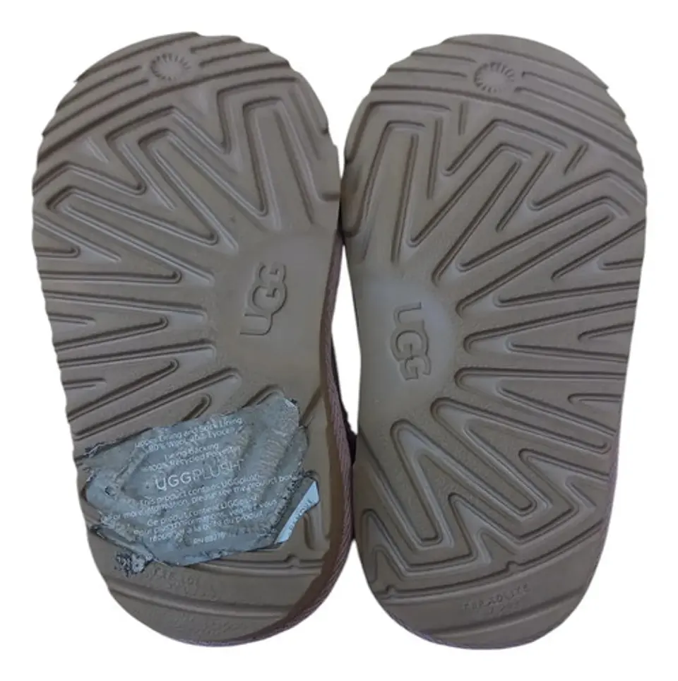 Bota Ugg Kids Bailey Bow Planetary - Talla 23 - 23.5 10