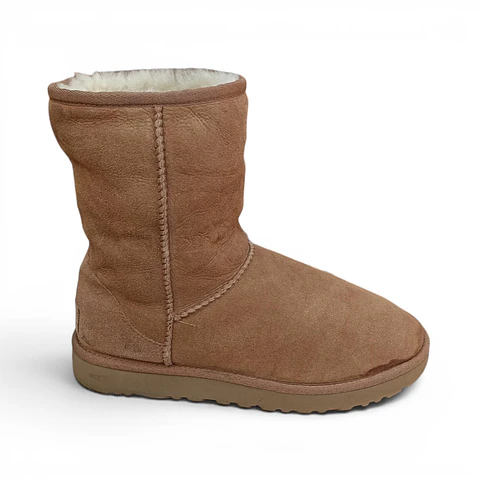 Botas Ugg Classic Short Cuero Y Lana De Oveja - Talla 37