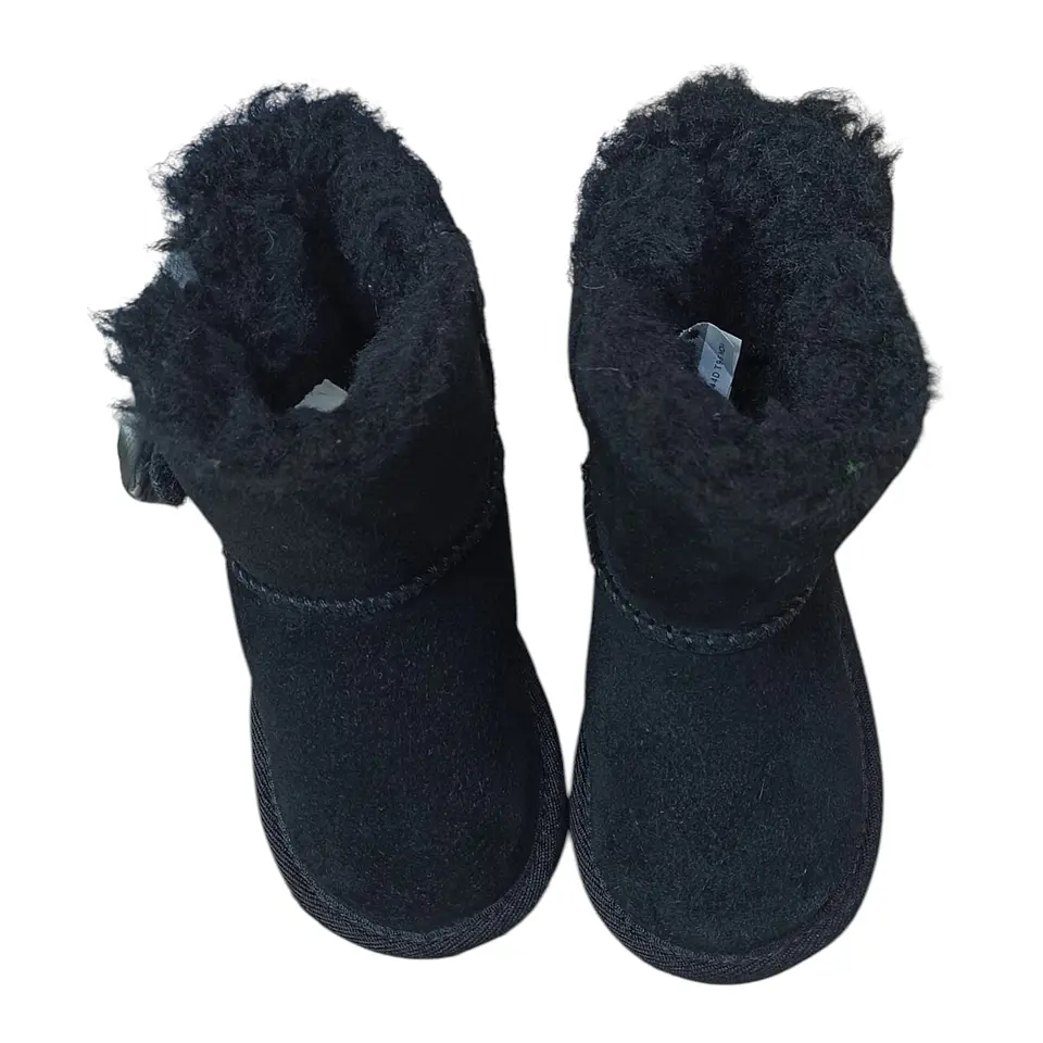 Botas UGG Kenzie Tie Dye Bow Para Niñas Pequeñas Talla 22 3
