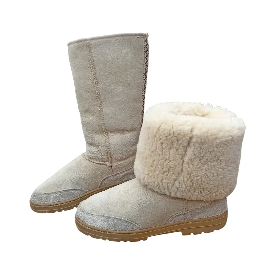 Bota UGG Australia Modelo Vintage Ultra Tall - Talla 39 a 39.5 3