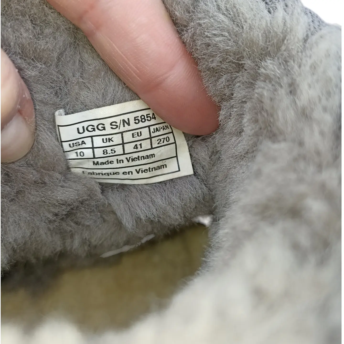 Bota UGG Classic Mini Sheepskin Gris - Talla 40 (27cm) 9