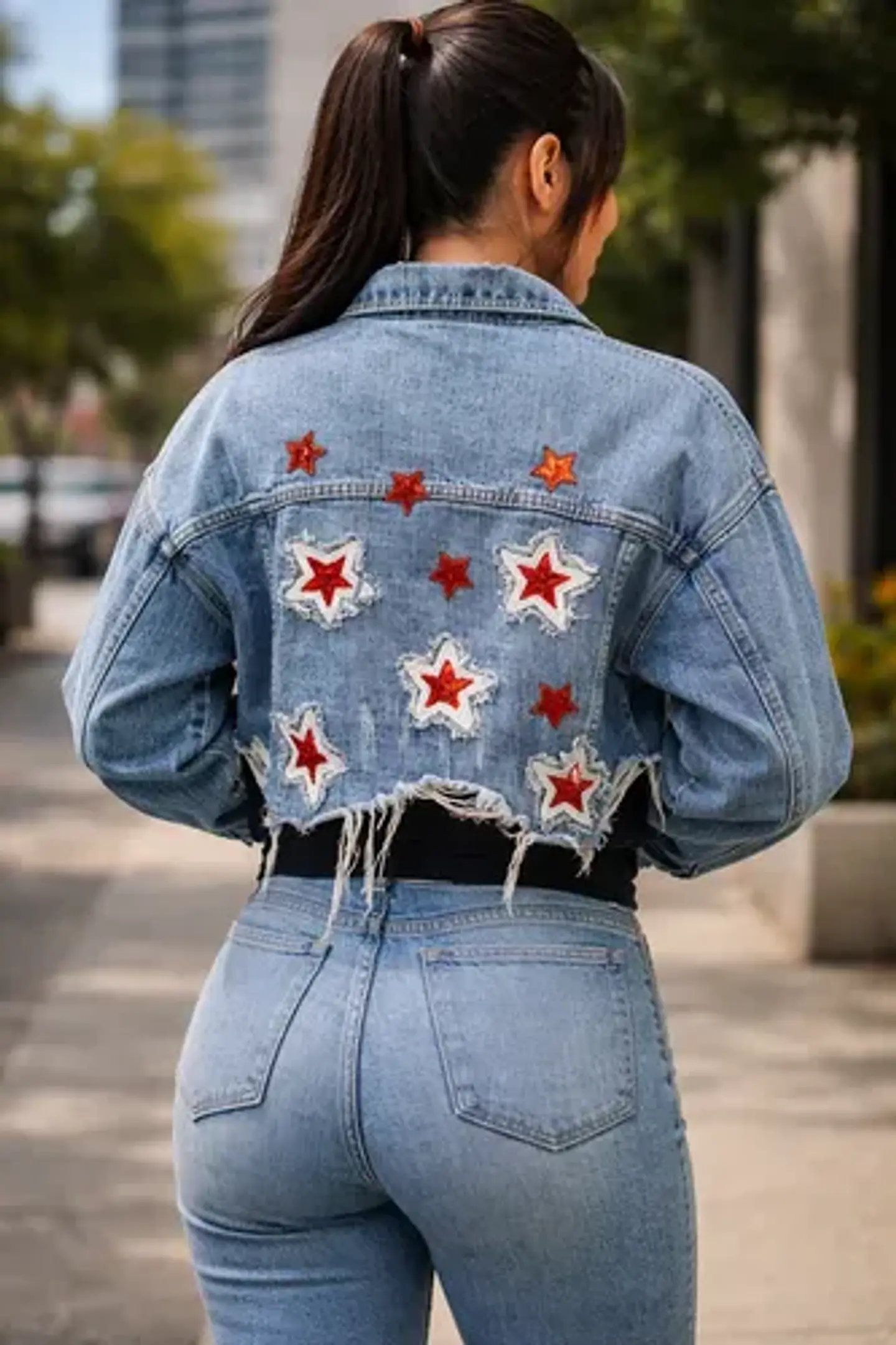 Chaqueta Crop Con Aplique De Lentejuelas Talla L Oversize 1
