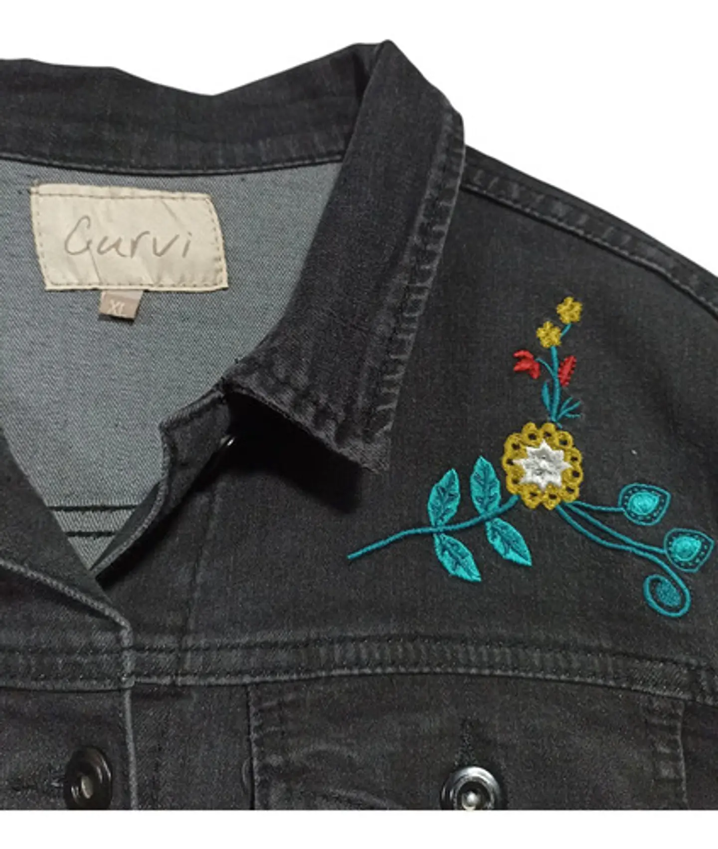 Chaqueta Mezclilla Curvi Negra Con Bordados Y Lentejuelas 7